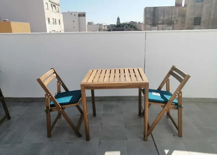 Malaga Lodge Apartments